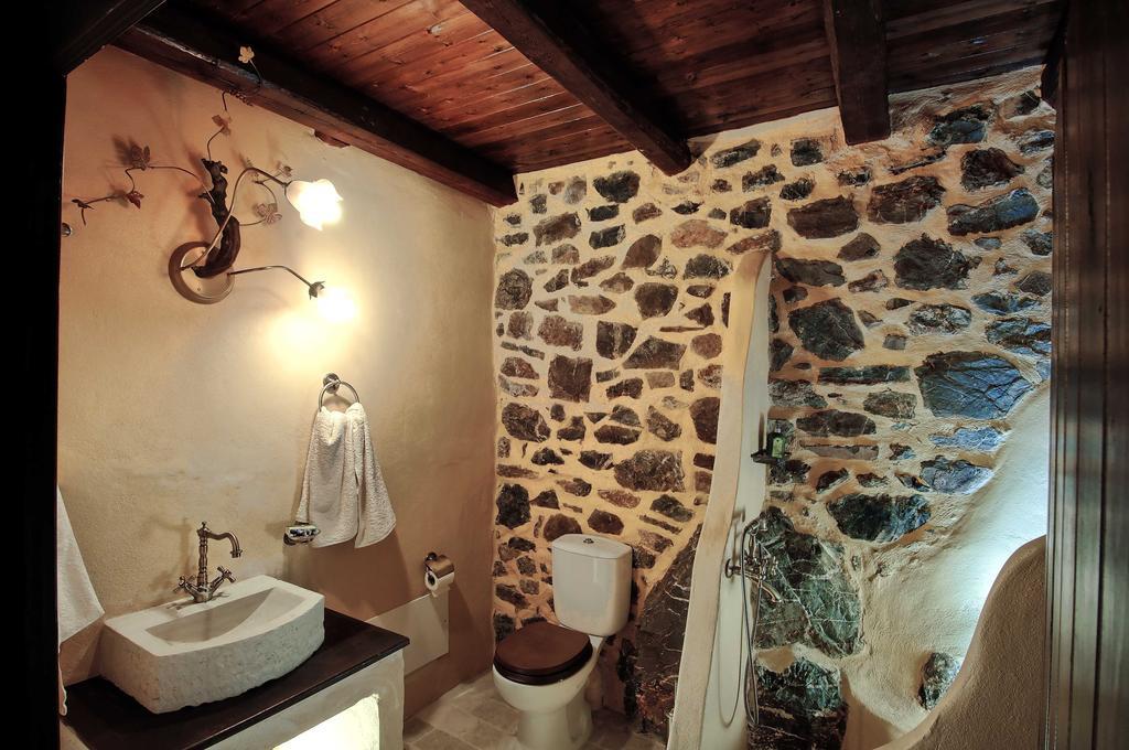 Thalori Traditional Ecotourism Village 4* Kapetanianá